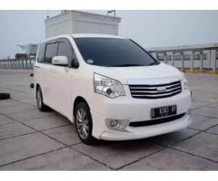 2013 Toyota Nav1 Tipe V ANTIK Istimewa Pribadi Terawat - 2/4