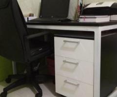 Set Meja Kerja Kantor Kursi dan Laci - 3/4